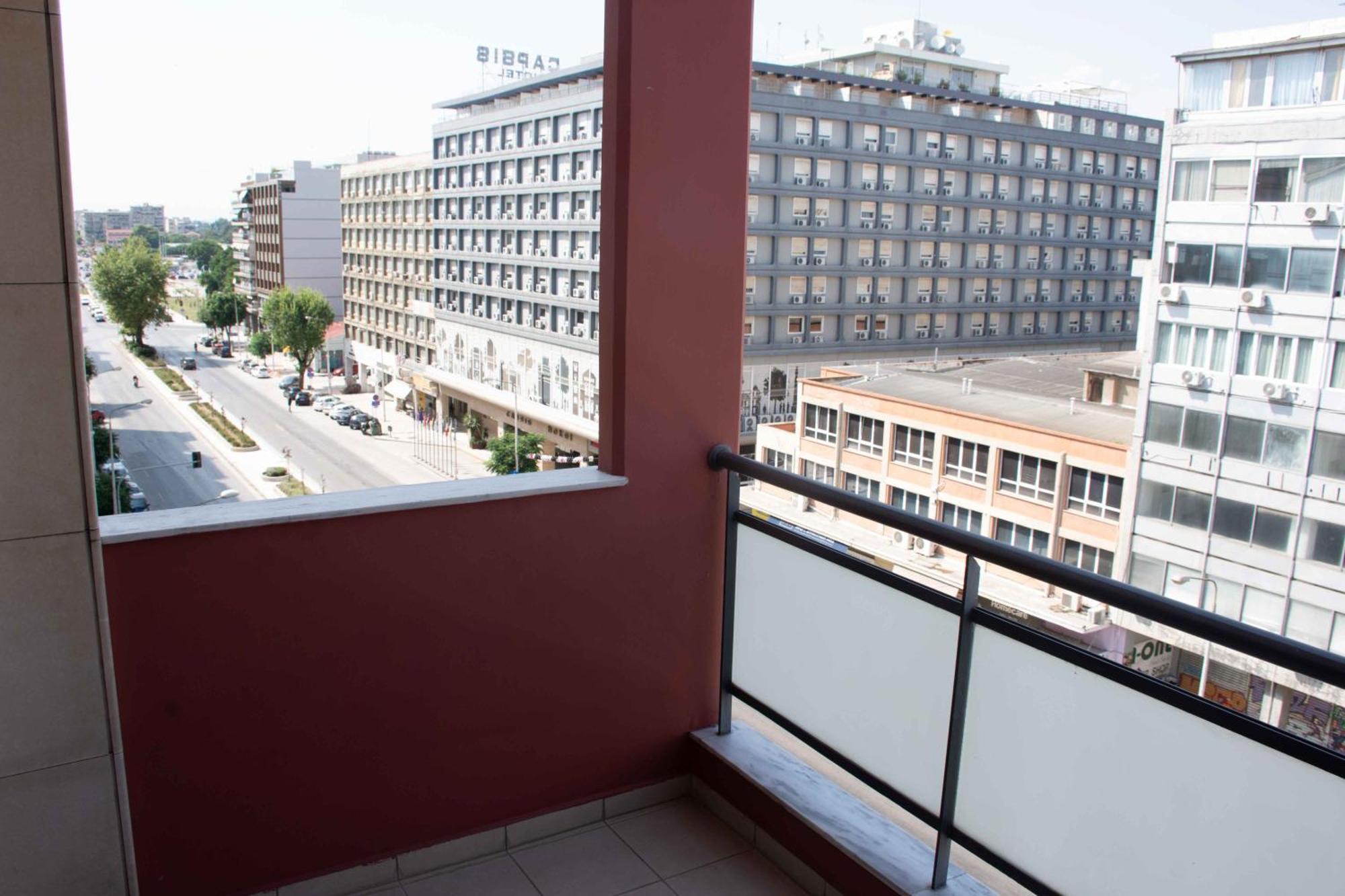 Skg Serenity Suite Szaloniki Kültér fotó